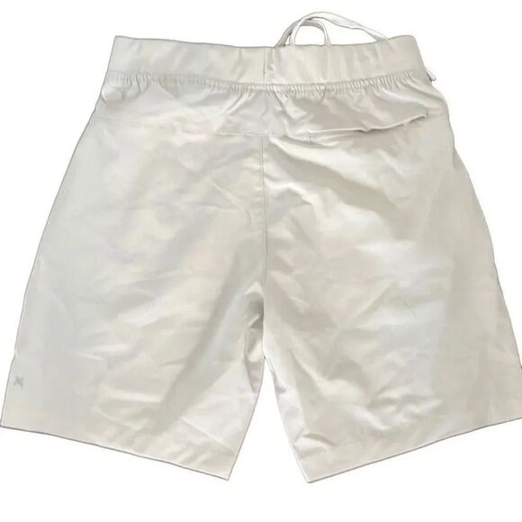 Kenneth Cole  active shorts size small new with tag - Picture 2 of 4